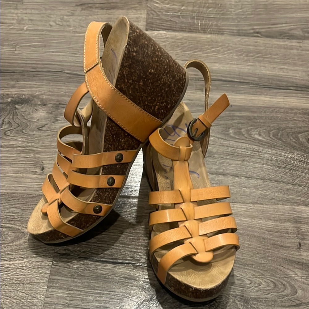 Blowfish Tan Strappy Wedge Sandals
